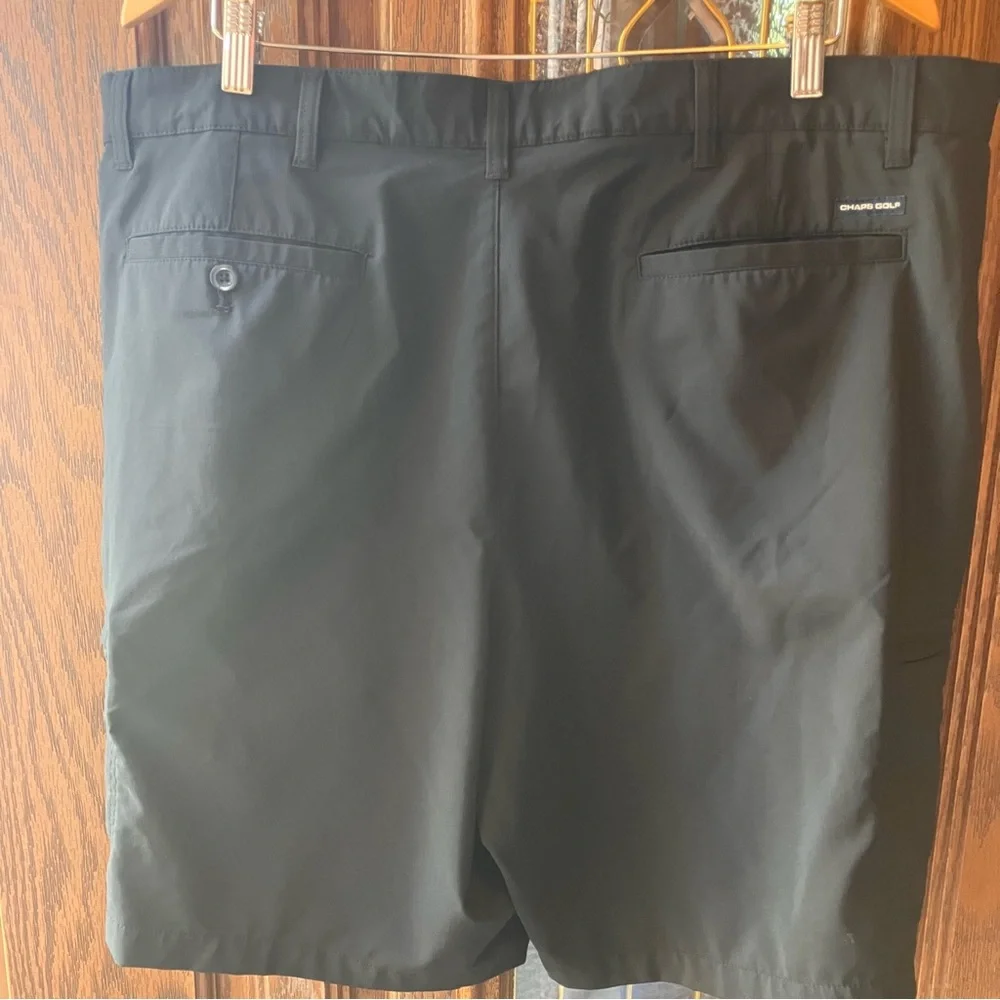 Chaps Golf 78 Men's Black‎ Cargo Shorts with side zipper pockets size 40 - Picture 8 of 10